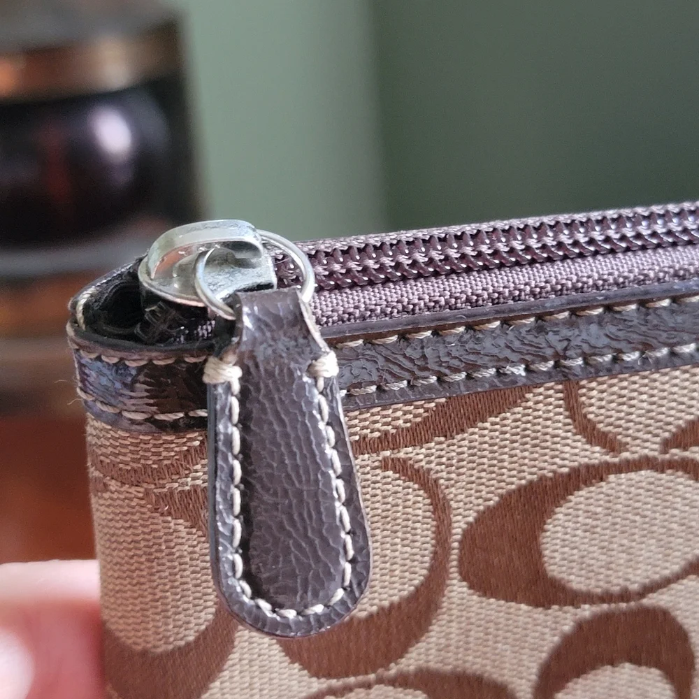 Coach Signature Stripe Laptop Sleeve Brown Jacquard Case Bag Y2K - Picture 9 of 15